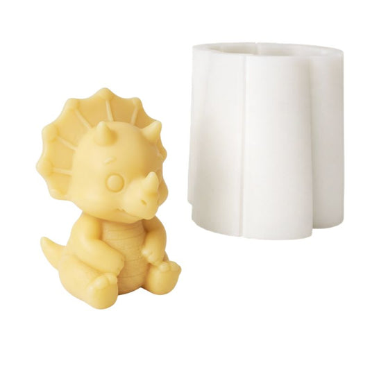 Molde dinosaurio bebé Triceratops 1